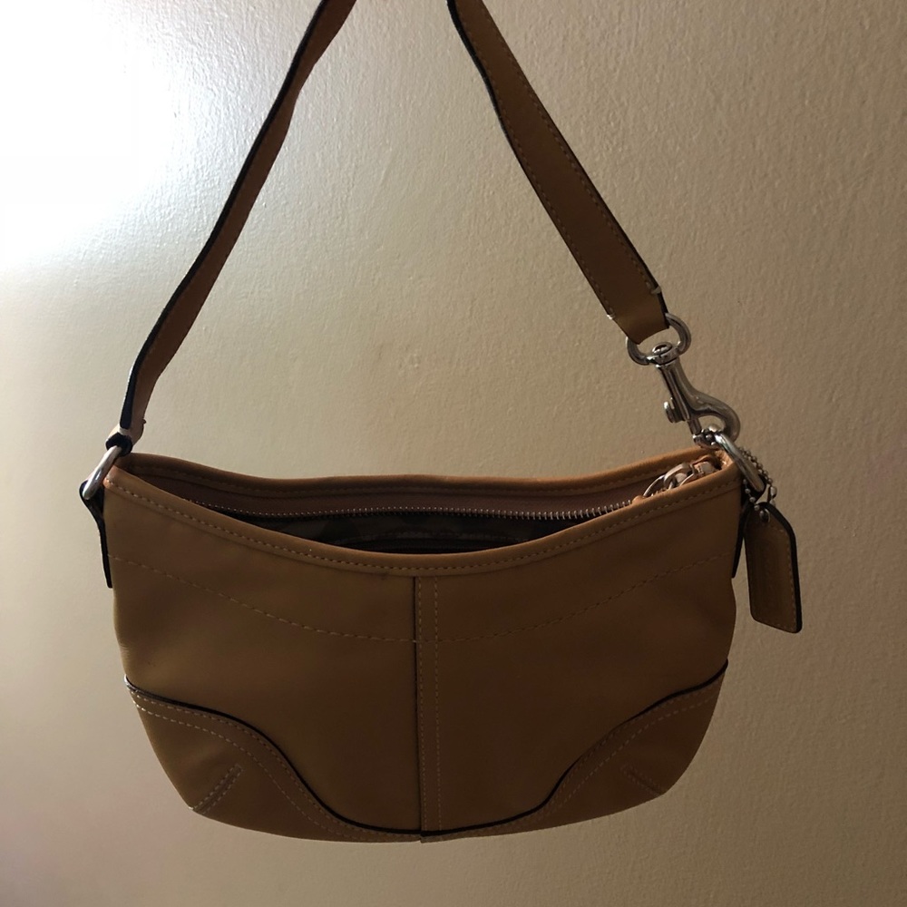 Coach Purse - Picture 2 of 4